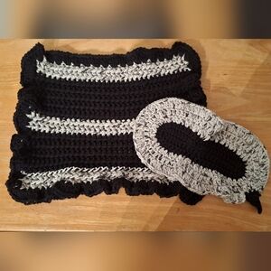 Handmade crochet large hotpad/dishcloth and pot holder/hotpad. Black and white